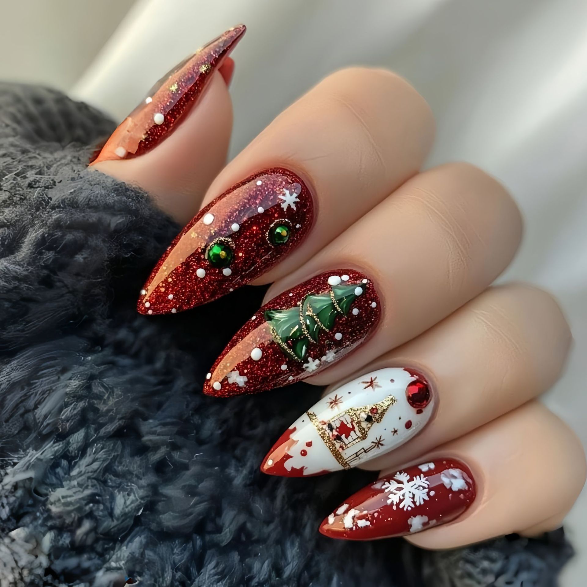 Medium fake nails for Christma - Press On Nail Set 评论和价格